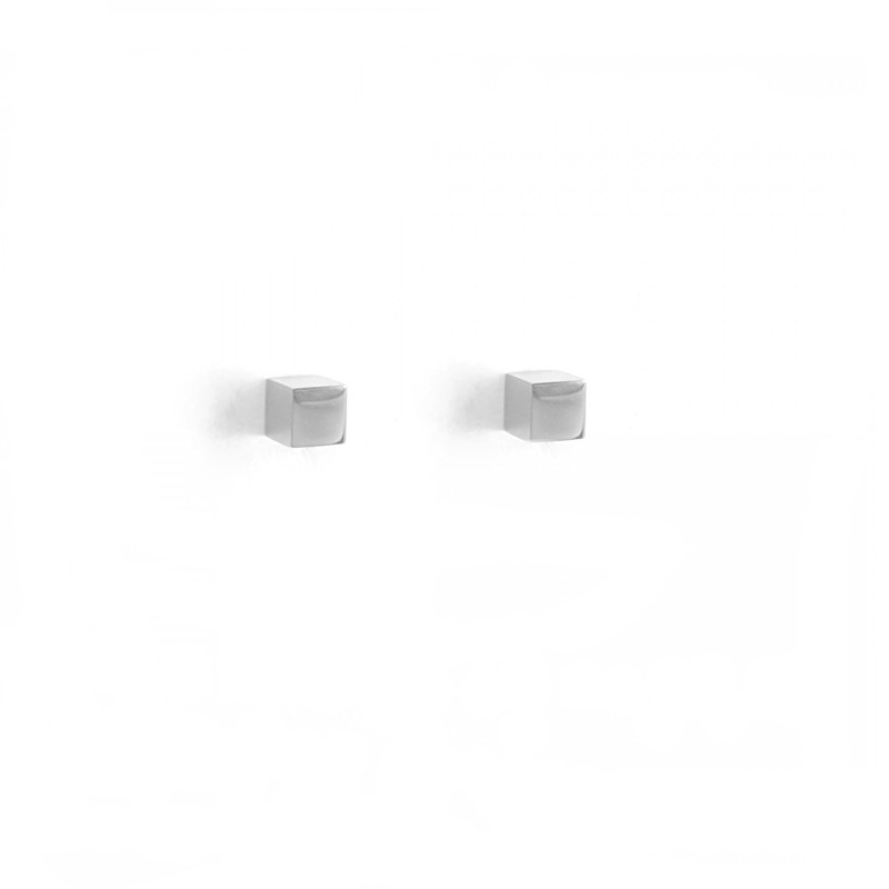 Boucles mini cube acier