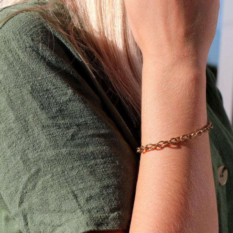 Bracelet acier doré maille forçat attache O,T