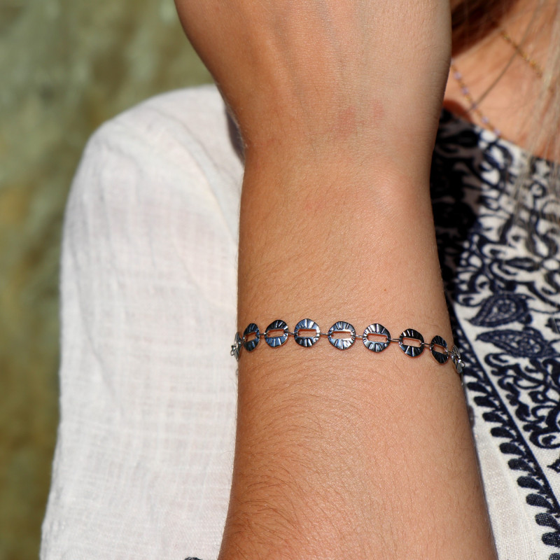 Bracelet maille plate ciselée acier
