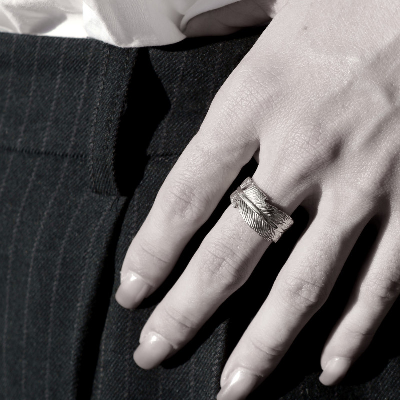 Bague plume ouverte acier