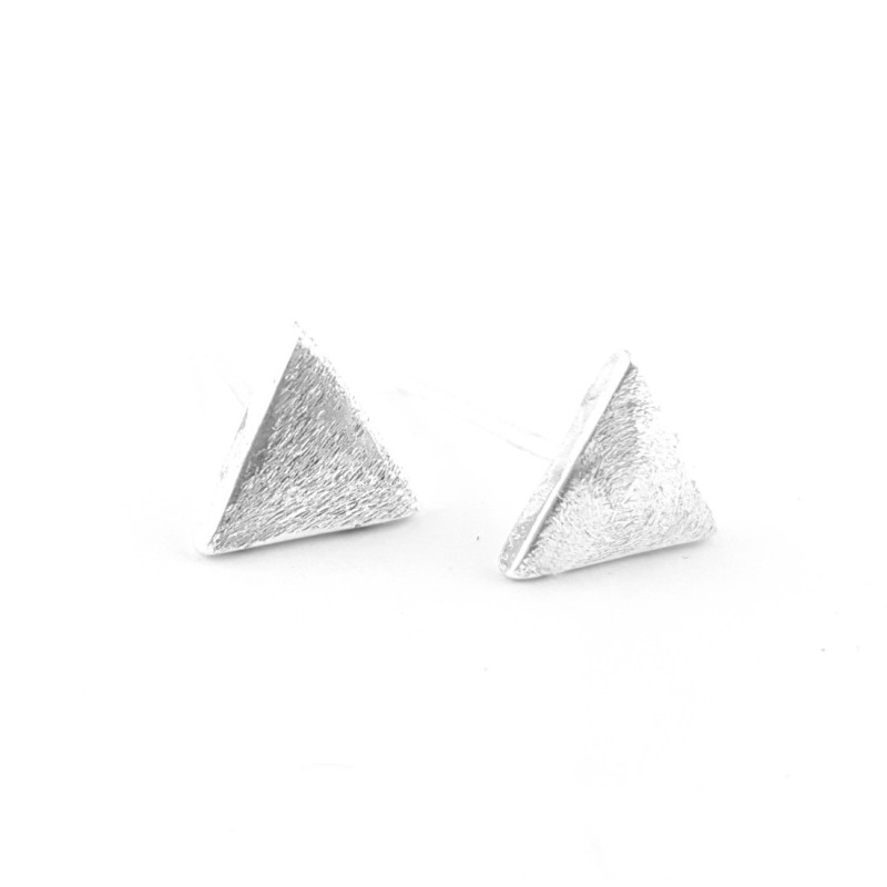 Puces triangle 7mm argent brossé