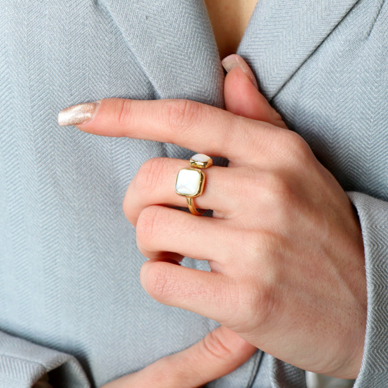 Bague double carré nacre