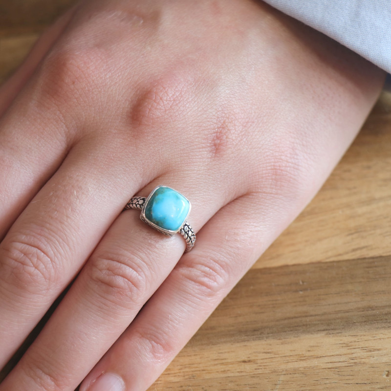 Bague amérindienne carrée turquoise