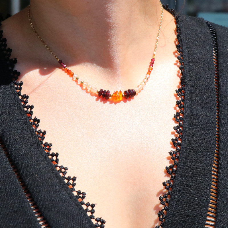 Collier de pierres fines fabriqué en France