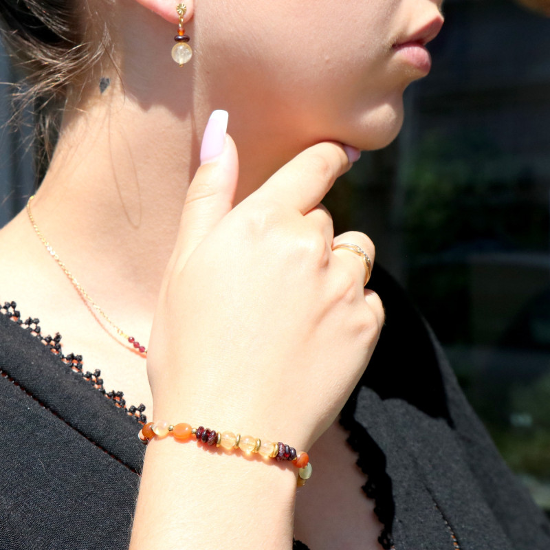 Collier de pierres fines fabriqué en France