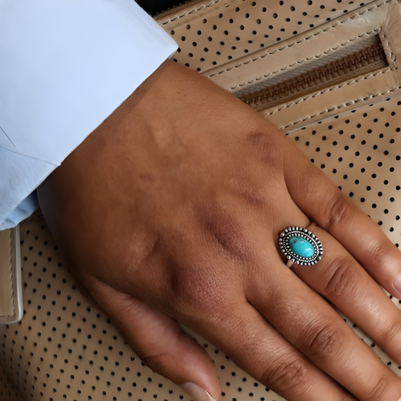 Bague amérindienne ovale turquoise