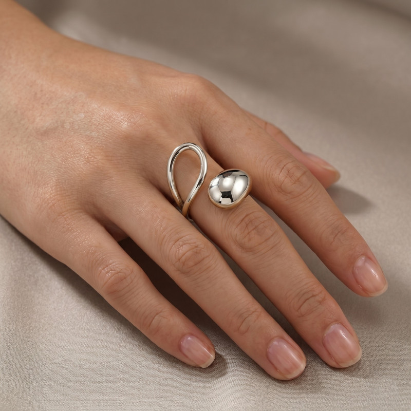 Bague croisée design acier