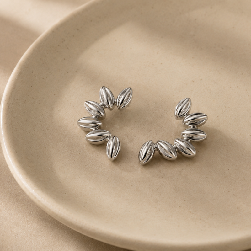 Boucles demi cercles pétales - acier inox