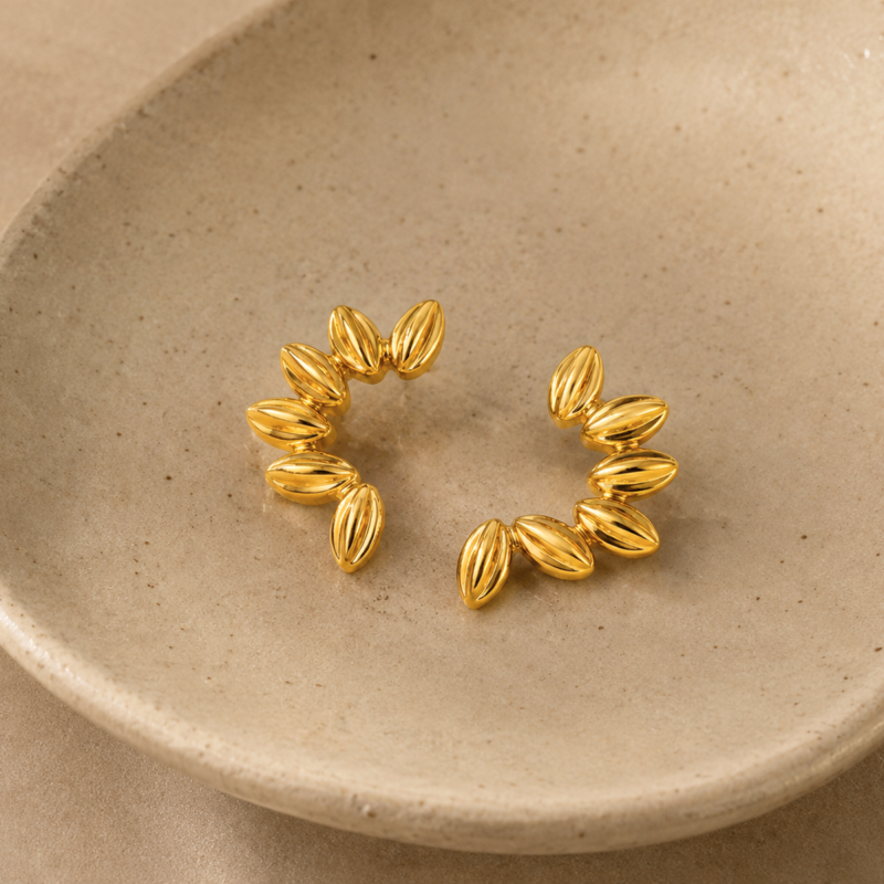 Boucles demi cercles pétales - acier doré