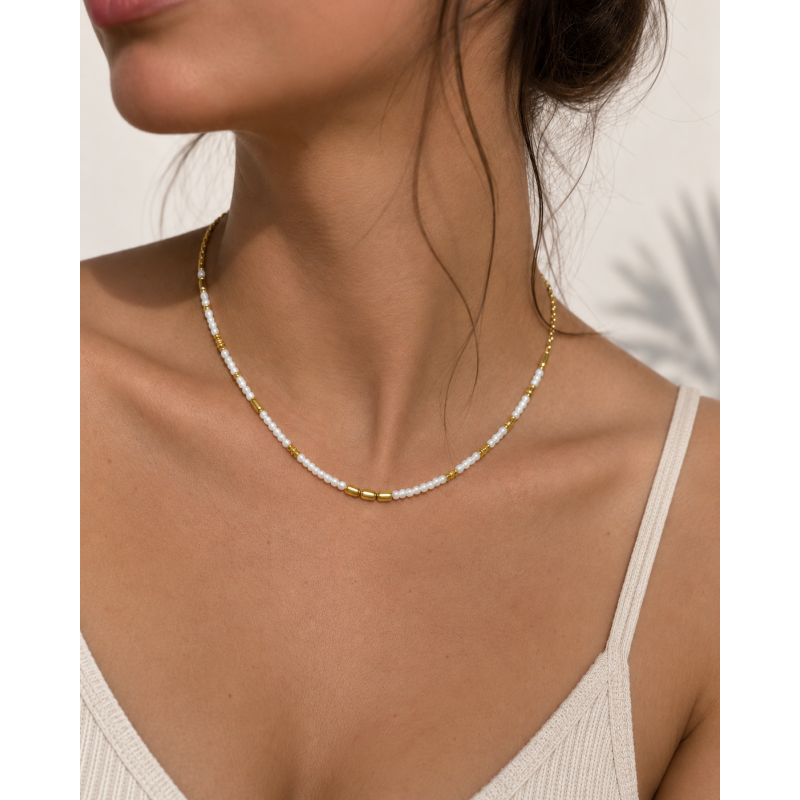Collier perles blanche 3mm acier doré